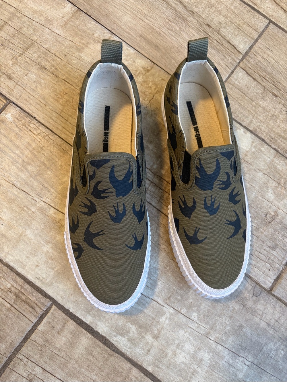 Alexander McQueen Slip-On Canvas Sneakers with Black Swallow Print - Picture 2 of 5